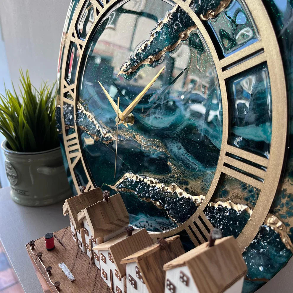 Shiny Ocean With Gold Bezel Resin Wall Clock